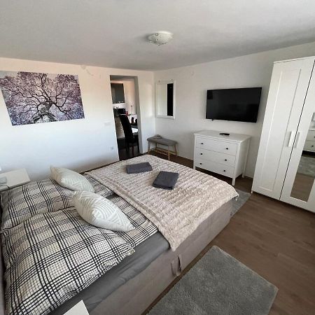 Malibu Apartman Miskolc Dış mekan fotoğraf